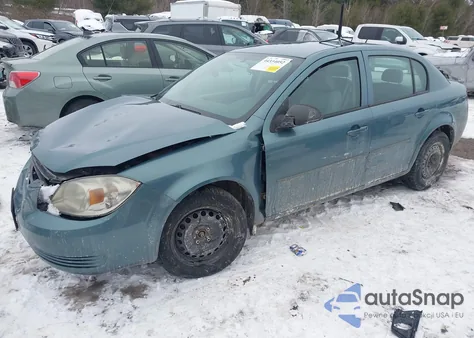 2010 Chevrolet Cobalt Ls z USA, uszkodzony, nr VIN 1G1AB5F52A7215542